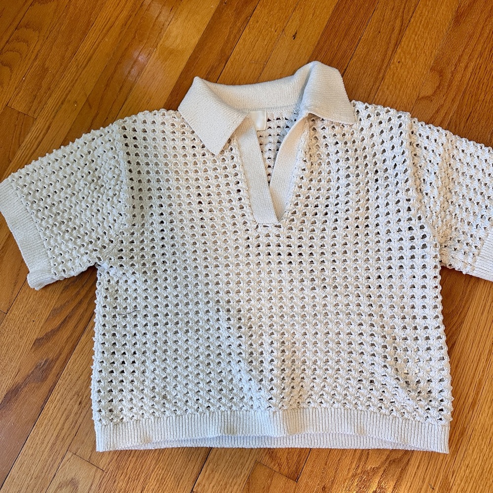 - H&M sweater size S